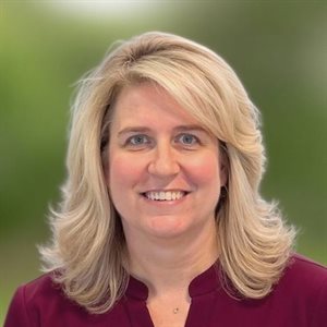 Delia Knight