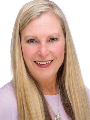 Julie Hahn